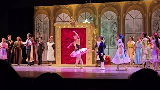 EL CASCANUECES La Fiesta de la Navidad en Ballet