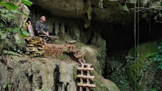 🏡 Building a Tall Bamboo Treehouse for Survival: Traps & Defense Against Wild Animals 🐾