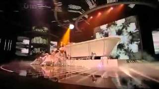 Lady GaGa - Bad Romance - The X Factor 2009
