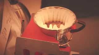 How to brew with the Kalita Wave & COFFEEASY pour over stand