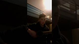 Johnny cash short cover of folsom prison not the best singer so 💙like and subscribe