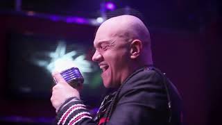 Rock Out with Zee-R: Live at Hard Rock Cafe