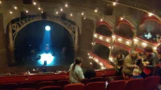 Traveling/Arrived to see the Hp show (Part Two) Have you seen Part One yet?