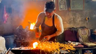 🔥⚔️Turning an Old Saw Blade into a Handmade Damascus Knife.