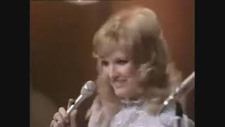 The New Seekers - 'Pinball Wizard/See Me, Feel Me' from 'Tommy' (live 1973)