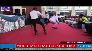 Tanzama Danny Deno alivyo kemea Shetani LIVE @ Shalom Miracle Church   MOMBASA KINDLY SUBSCRIBE