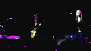 Patti Smith Stay 12 30 13