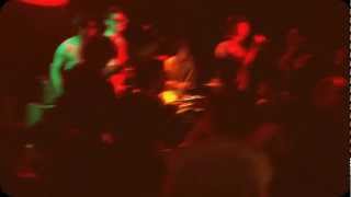 BLITZKRIEG BOP NILS LARSON AND LOS HEADACHES LIVE AT THE COMET
