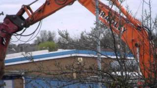 Remploy Wrexham - Footage of it's demolition.