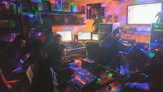 Shock-HRz - Love Is In The Night [Elektron, Korg, Access, Novation: Live Jam with Voice & Guitar]