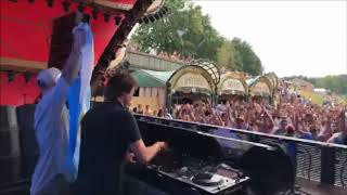 Hernan Cattaneo Playing Dimuth K, Berni Turletti - 'Kilimanjaro' at Tomorrowland, Belgium