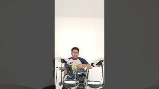 Simple but CATCHY GROOVES on the Drums