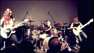 Angeline Saris Live Clip