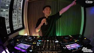 Chris [The Lamma Sounds] on Deasy Tv