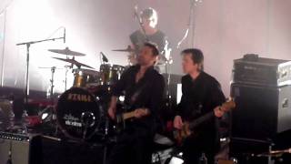 Daan "Housewife" live De Roma Antwerp 12.12.2009