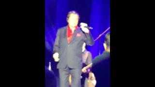 07 10 EH Live In Manila 003