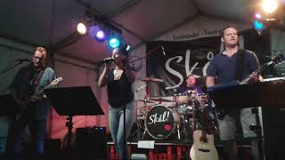 Skal Cover- Simply the Best