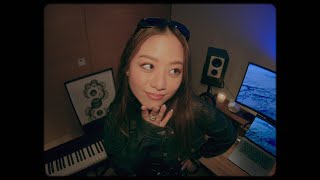 Celine Wanyi - Cosmic (Official Visualizer)