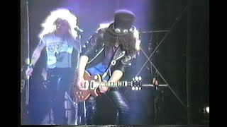 UNRELEASED RARE - Guns N' Roses live at the Park Plaza Hotel, 08/02/1987 - Mr. Brownstone snippet