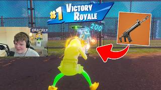 Crackly Destroys Lobby Using The NEW Combat AR! (50+ Eliminations)