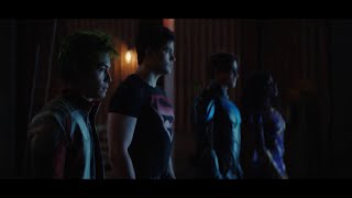 Dc Titans 3x01 | Titans Intro Scene | Titans Fighting Crime | Netflix Geeked