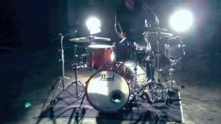 EDA - John Warming Up [Behind The Scenes]