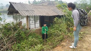 The girl transformed the old, dilapidated house of an elderly woman into a cozy home for just $200.