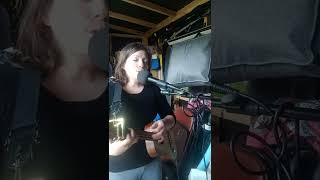 Getaway Car (Audioslave) - Saskia Scott  *ukulele cover*