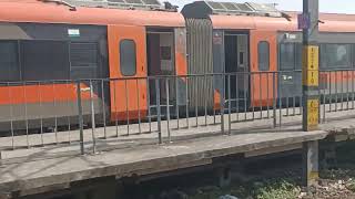 Lucknow junction aate hue apne train 🚂🚃