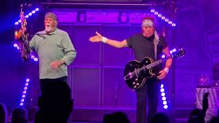 George Thorogood and the Destroyers I Drink Alone (Live)