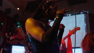 Háj - Lick Back (Live at Cafe Mustache)