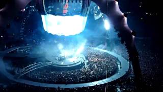 U2 360° Concert Live au Stade de France 2010 - Get On Your Boots