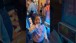 cotton candy maker automatic machine..... namnuma loves it....