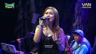 DI SIMPANG JALAN - SERLY NADIVA & ANGEL VARIA