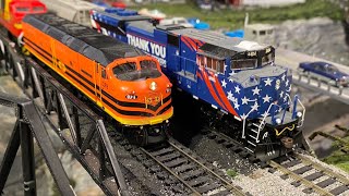 Running Different HO Scale Trains & Locomotives Live