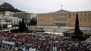 Greece protests ahead of vote on pension and tax change