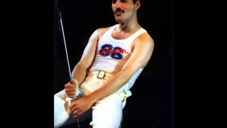 17- Bohemian Rhapsody live Mannheim (6/21/1986)