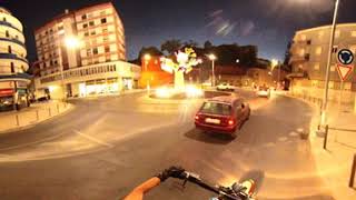 VR 360 Night Ride Through Setúbal on a Vintage Suzuki Intruder VS600 GL 1996 | Moto Therapy
