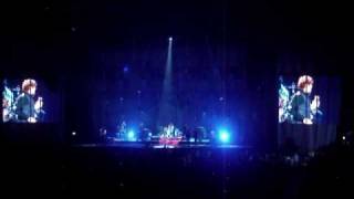 holding on - Simply Red