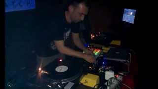 Dj Redface live @ BETONAGE 18.10.2013 Senica
