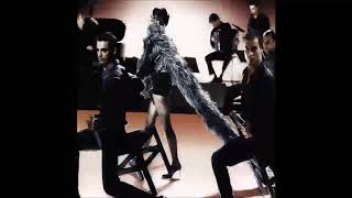 Zizi Jeanmaire - J'suis Snob (Live à l'Opéra bastille, 2000)