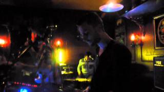 VOLUME - Make a wish / Metro