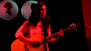 Anna Coddington - Underneath The Stars (Live at The Classic, Thu 26th May 2011)