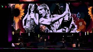 Intro/Stop Draggin’ My Heart Around-Stevie Nicks-Live In Detroit Michigan - 10-28-25