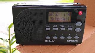 Sangean HDR-14 tuned to WWFD AM HD