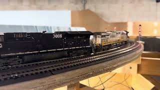 Waiting for the signal to drop to get the all clear. Track cleaning W99 #shorts
