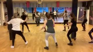 Dancehall Choreo intermediate