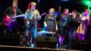 Christmas (Baby Please Come Home) - Jenny Dee with Chandler Travis' Christmas Cavalcade