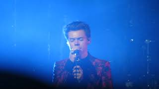 Harry Styles Live on Tour: From the Dining Table Radio City 9/28/2017