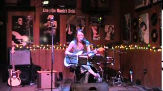 Paige Drobot plays John Frusciante @ GARRICK HOTEL BAR